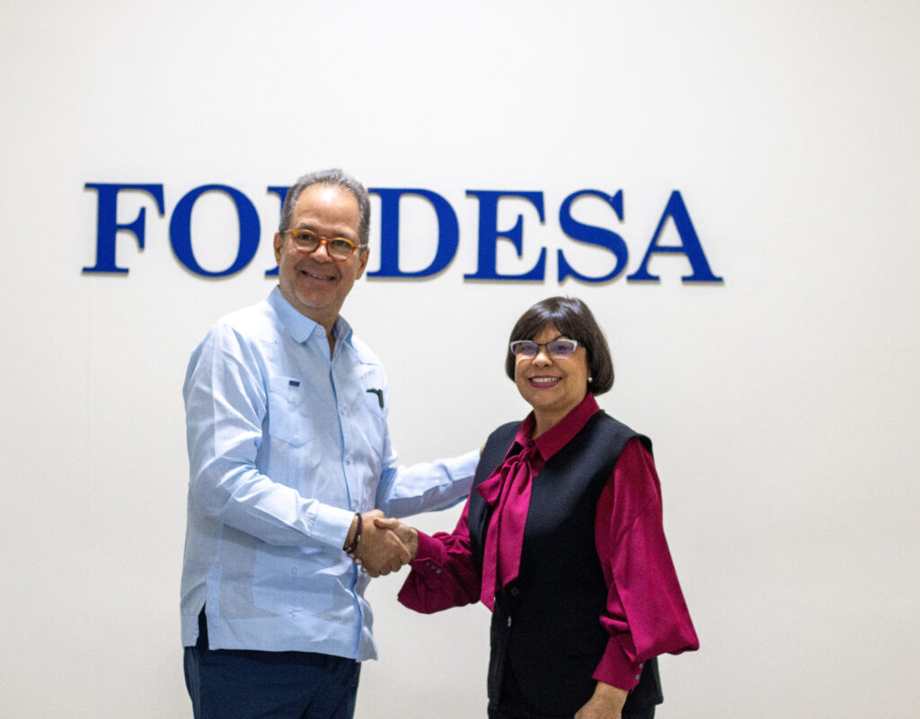 FONDESA y ACOPRISA sellan alianza estratégica para fortalecer la educación en República Dominicana